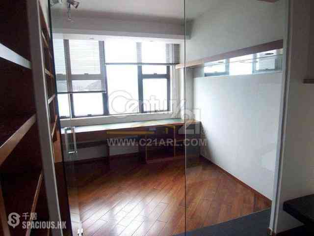 Stanley - Faber Villa 05