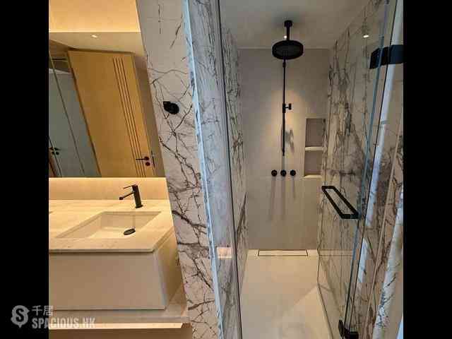 Wan Chai - 33 Kennedy Road 04