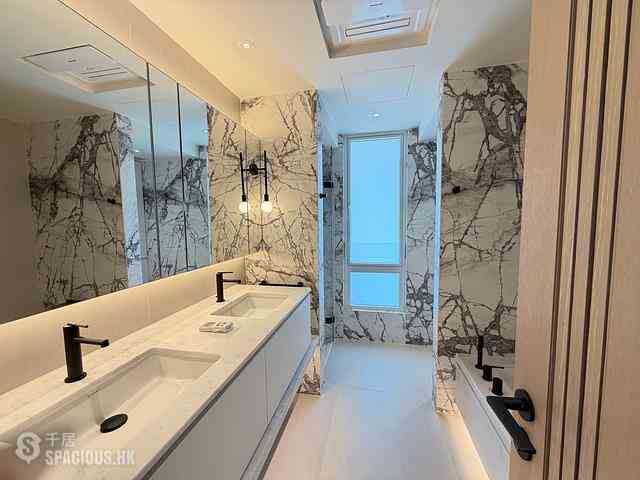 Wan Chai - 33 Kennedy Road 07