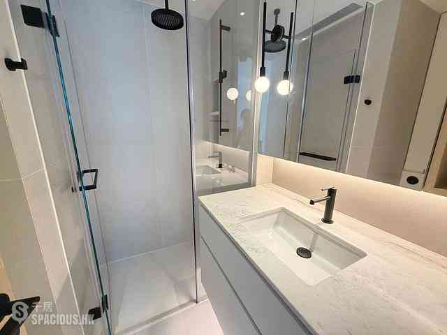 Wan Chai - 33 Kennedy Road 10