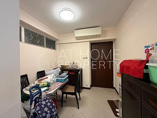 Kennedy Town - Pearl Court 03