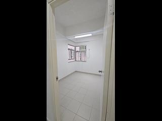Kennedy Town - Luen On Apartments 04