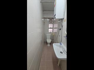 Kennedy Town - Luen On Apartments 08