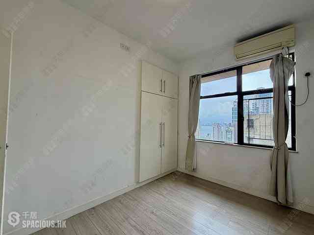 Mid Levels West - Parkway Court 20