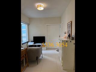 Mid Levels Central - Windsor Court 02