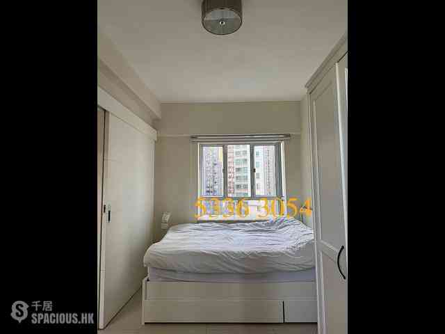 Mid Levels Central - Windsor Court 04