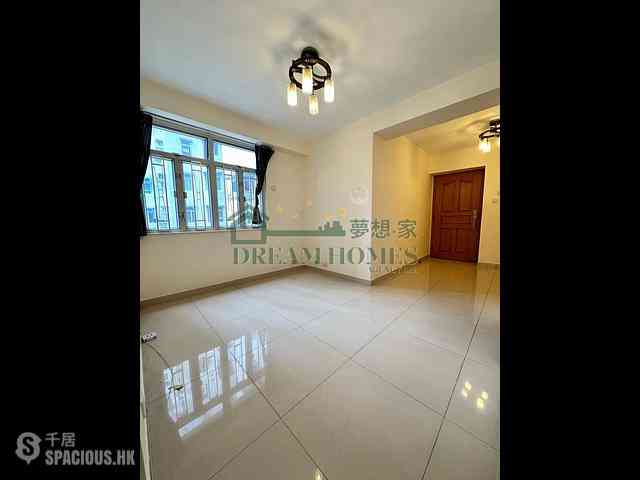 Kennedy Town - Pearl Court Block B 01