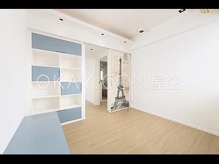 Soho - Sunrise House 14