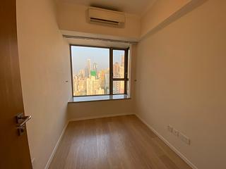Sai Ying Pun - The Nova 08