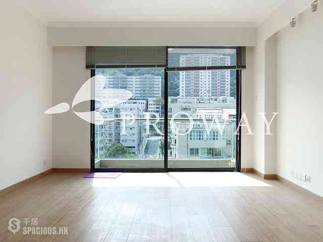 Happy Valley - Holly Court 01