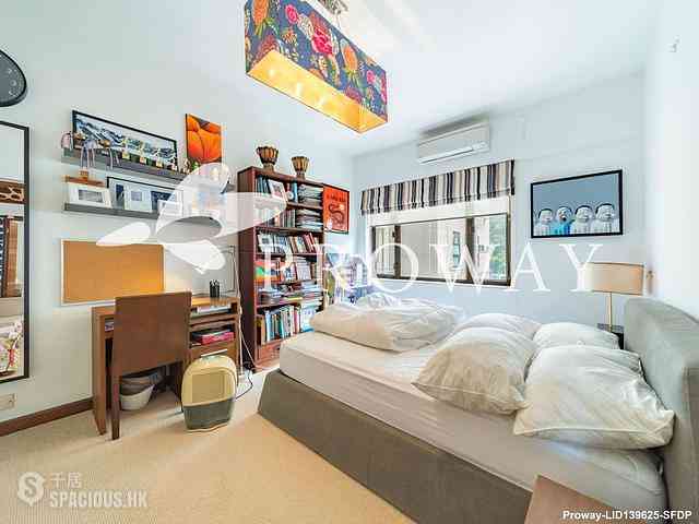 Pok Fu Lam - Baguio Villa Block 31 10