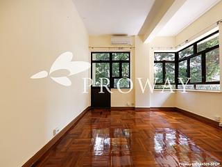 Mid Levels Central - Pak Fai Mansion 06
