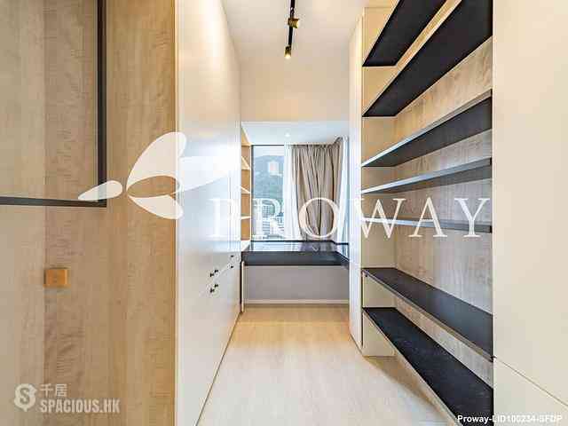 Wan Chai - The Oakhill 07
