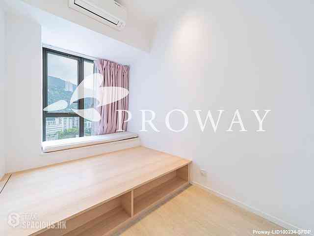 Wan Chai - The Oakhill 09