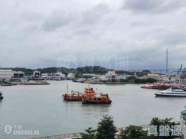 Cheung Sha Wan - Grand Victoria 01