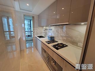 Cheung Sha Wan - Grand Victoria 02