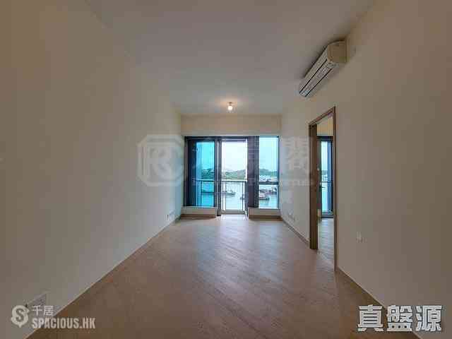 Cheung Sha Wan - Grand Victoria 14
