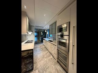Stubbs Road - Central Peak Phase 1 Alpex I 08