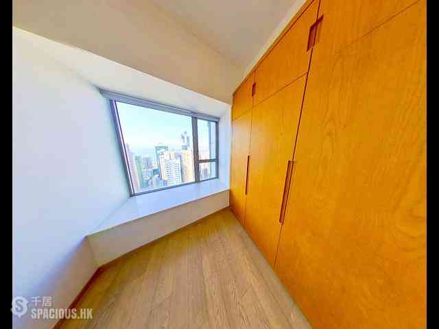 Sai Ying Pun - The Summa Block 2 11