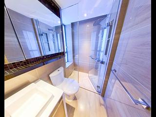 Sai Ying Pun - The Summa Block 2 12