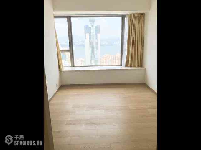 Sai Ying Pun - The Summa Block 2 07