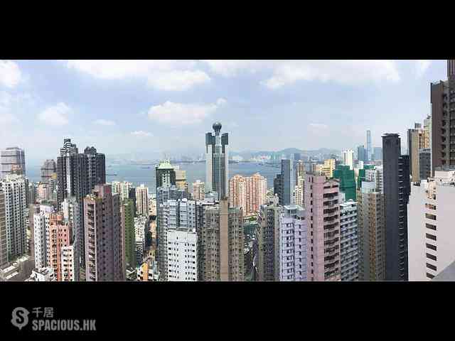 Sai Ying Pun - The Summa Block 2 01