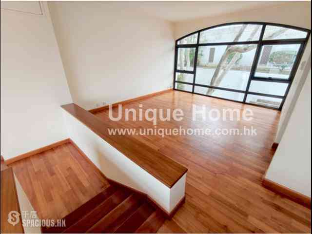 Chung Hom Kok - Casa Del Sol 03