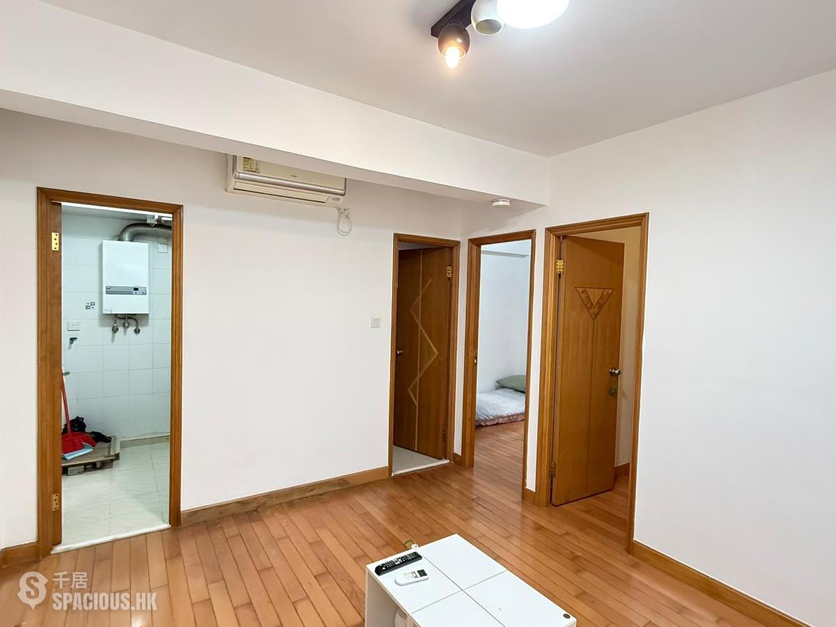 Sai Ying Pun - Hang Sing Mansion 01