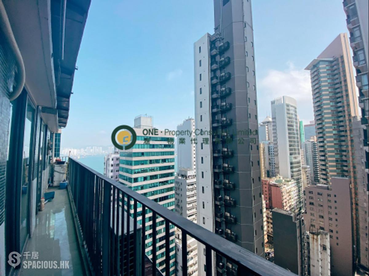 Sai Ying Pun - Sing Fai Building 01