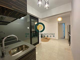 Sai Ying Pun - Wah Lee Building 02