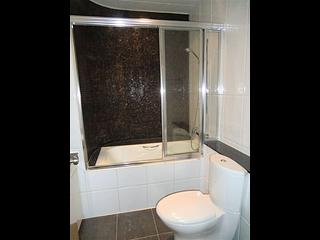 Jardines Lookout - Park Place Block A 07