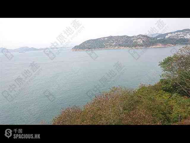 Stanley - Regalia Bay 01