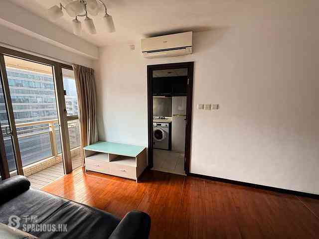 Quarry Bay - Splendid Place 01