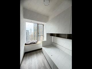 Sai Ying Pun - Island Crest Block 1 15