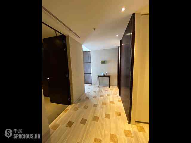 The Peak - La Hacienda Block B 07