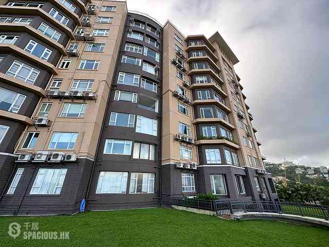 The Peak - La Hacienda Block B 08