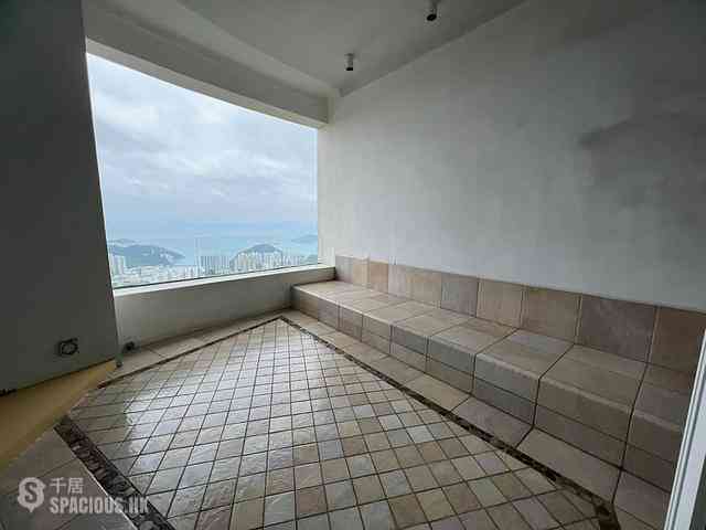 The Peak - La Hacienda Block B 14