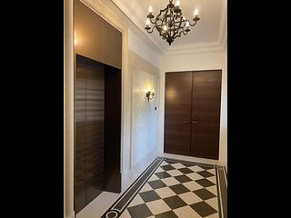 The Peak - La Hacienda Block B 15
