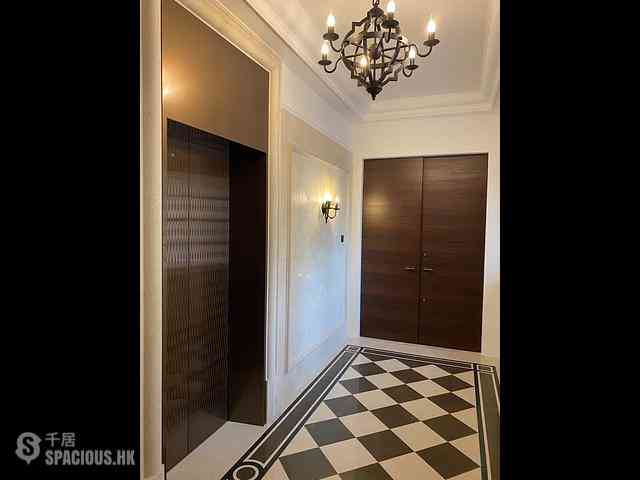 The Peak - La Hacienda Block B 15