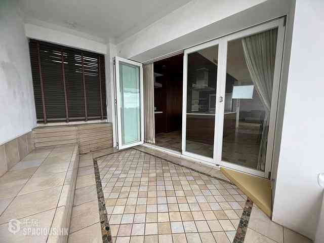 The Peak - La Hacienda Block B 16