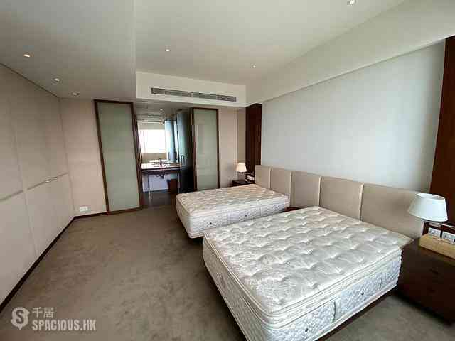 The Peak - La Hacienda Block B 18
