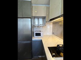 Sai Ying Pun - Island Crest Block 1 10