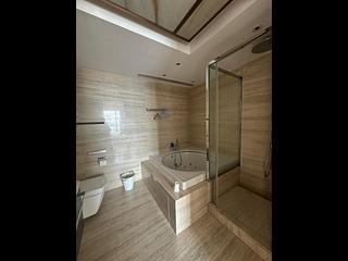 Wong Chuk Hang - Marinella Block 6 03