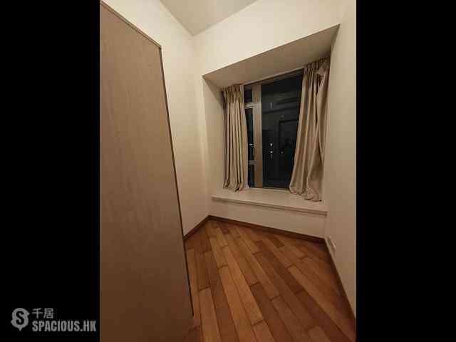 Shau Kei Wan - i・UniQ Residence 03