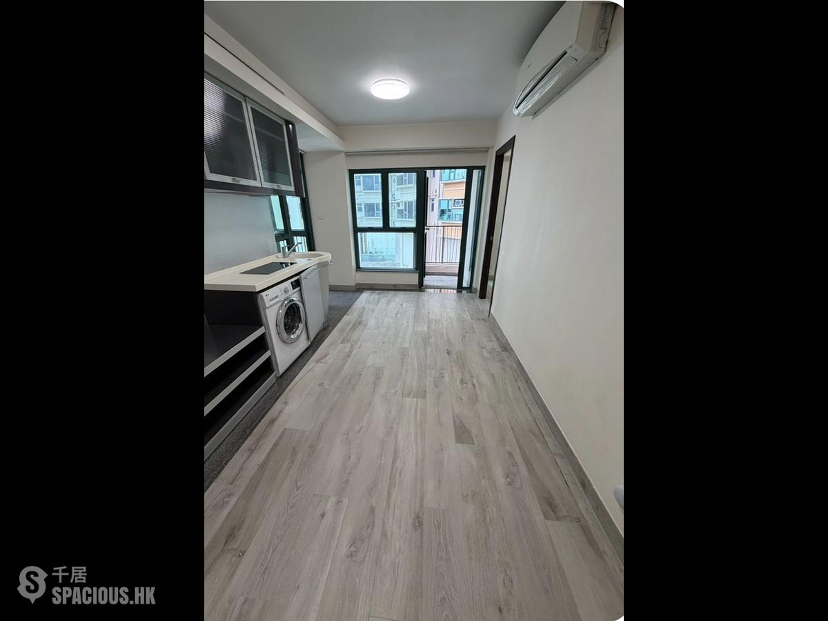 Sai Wan Ho - Grand Promenade 01