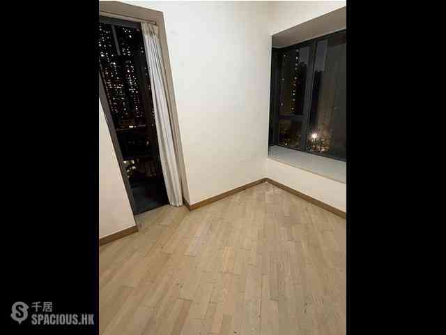 Sai Wan Ho - 18, Upper East 02