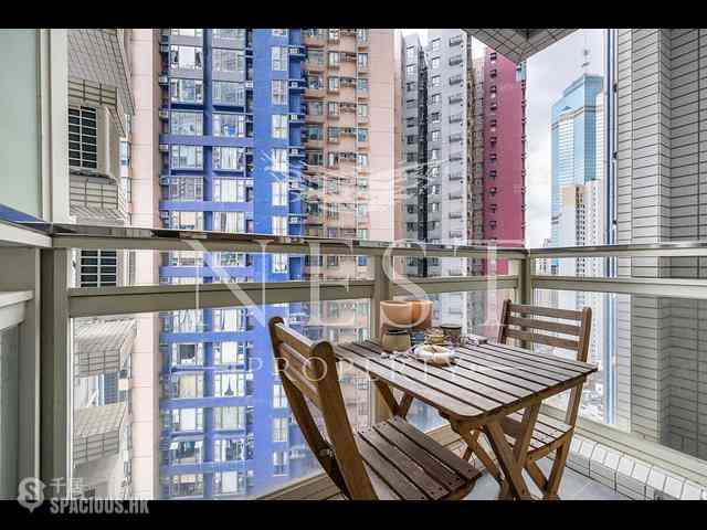 Soho - Centrestage Block 2 01