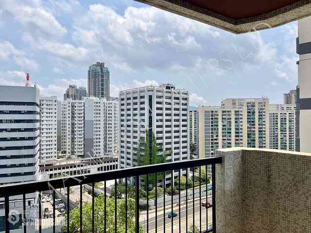 Ho Man Tin - The Crescent 12