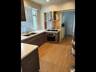 Mid Levels Central - Pearl Gardens Block EF 03