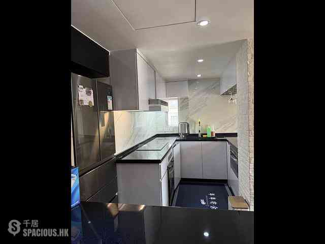 Shau Kei Wan - Galaxy Plaza 03